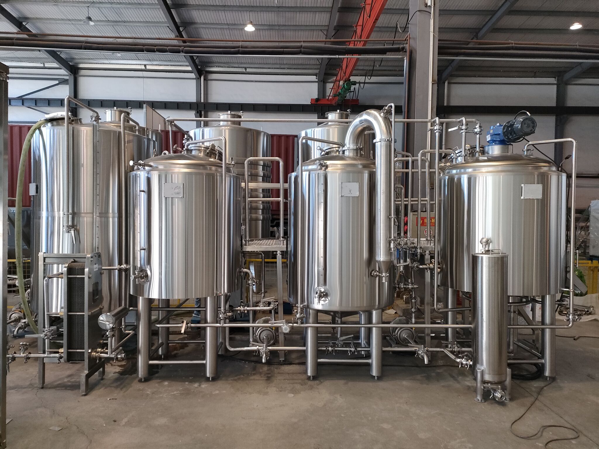 What are the characteristics of the whirlpool tun in the equipment brewhouse of Tiantai Brewery Equip